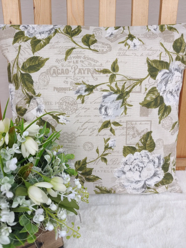 Povlak na polštář 40 x 40 cm – Vintage růže v šedozelených tónech | Ruční výroba z bavlny