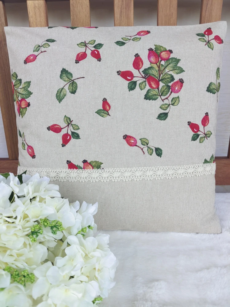 Povlak na polštář 40 x 40 cm – podzimní šípky s krajkou | Ruční výroba