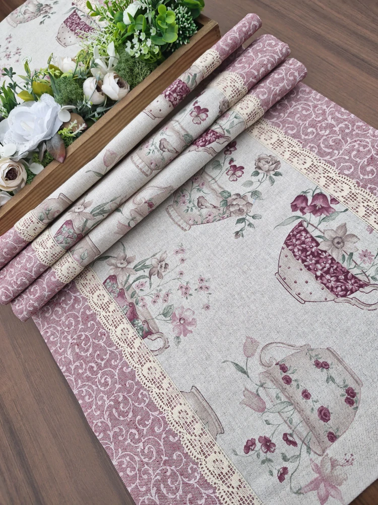 Běhoun - čajové šálky na režné v kombinaci s růžovými ornamenty
