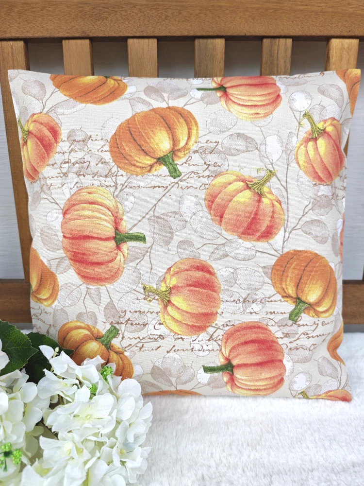 Povlak na polštář 40 x 40 cm – dýně a nápisy na béžové