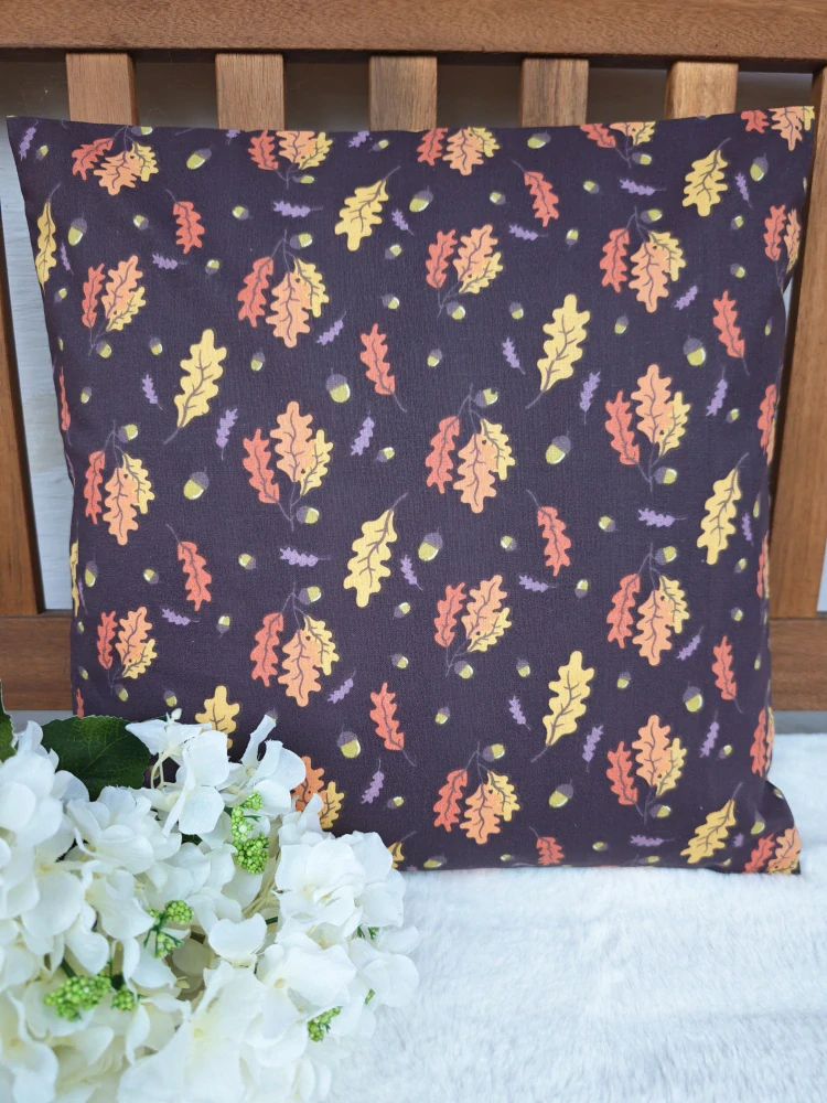 Povlak na polštář 40 x 40 cm – podzimní listí na hnědé