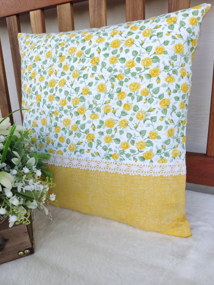 Povlak na polštář 40 x 40 cm – Žluté růžičky se žlutou| Ruční výroba z bavlny