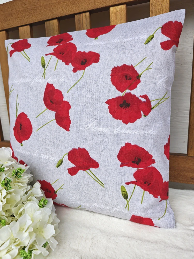 Povlak na polštář 40 x 40 cm – Vlčí máky na šedé | Ruční výroba z bavlny