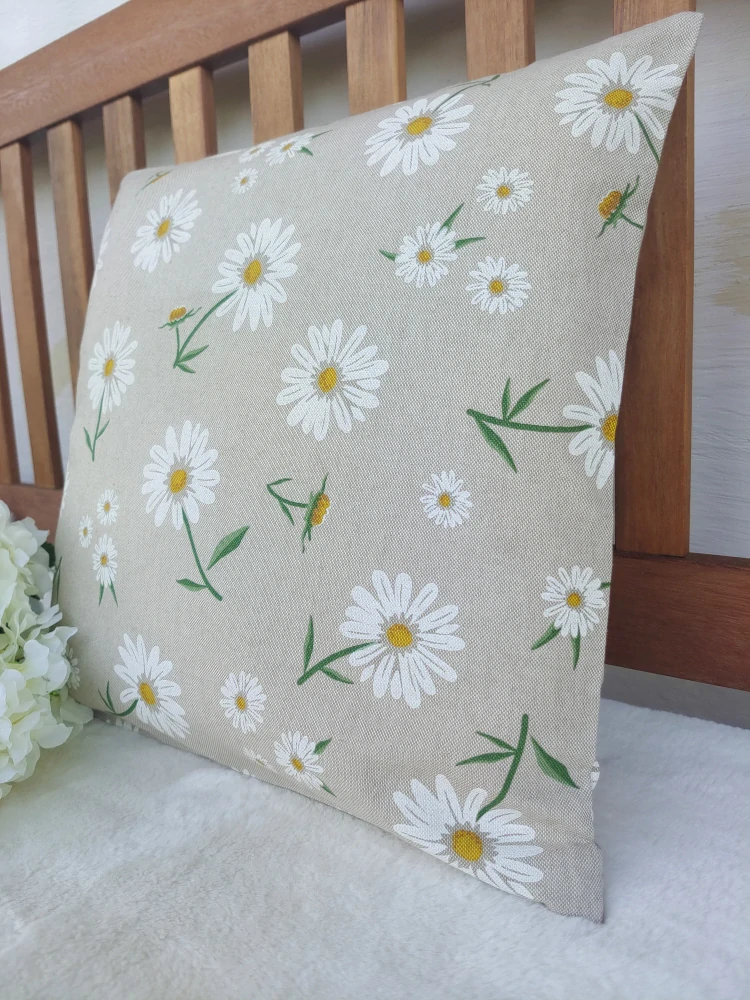 Povlak na polštář 40 x 40 cm – kopretiny na béžové | Ruční výroba
