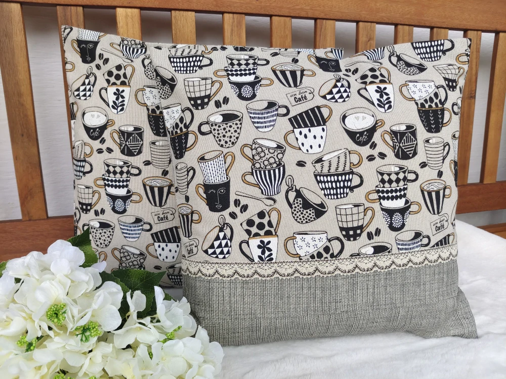 Povlak na polštář 40 x 40 cm – Kávové hrníčky | Ruční výroba