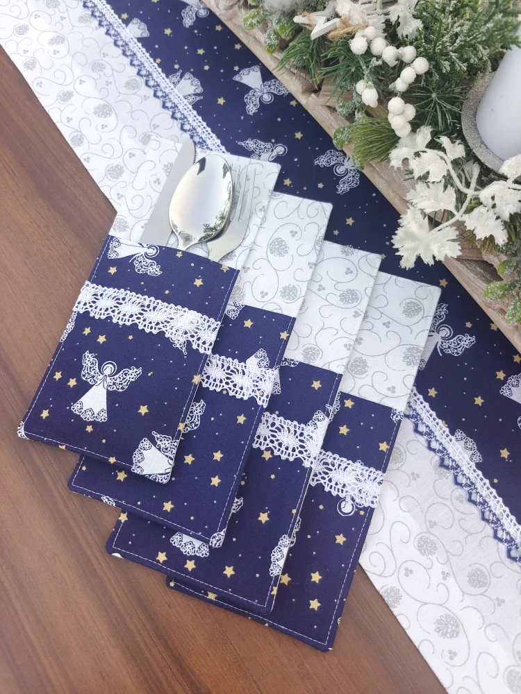 Vánoční jídelní sada - běhoun , 4 prostírání, 4 pouzdra - andílci na modré