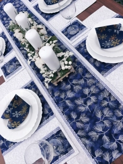 Vánoční sada pro 8 osob - stříbrné větvičky na modré v kombinaci se stříbrnými ornamenty