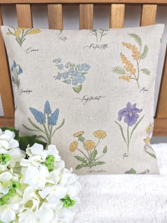 Povlak na polštář 40 x 40 cm – Jarní kytičky na režné | Ruční výroba